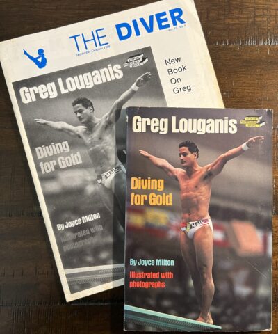Autograph Warehouse 78282 Greg Louganis Autographed Card Usa Olympic Gold Medal Diver 2010 Upper Deck World Of Sports No .204 